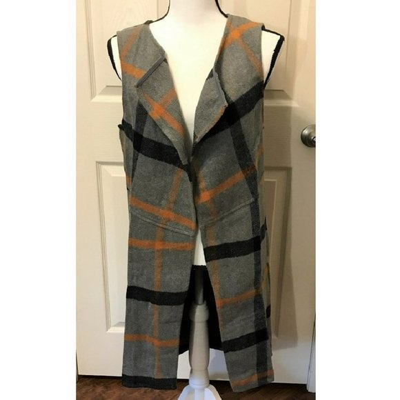 FAVLUX Sweaters - Favlux Charcoal Plaid Sleeveless Cardigan Topper Size Small
